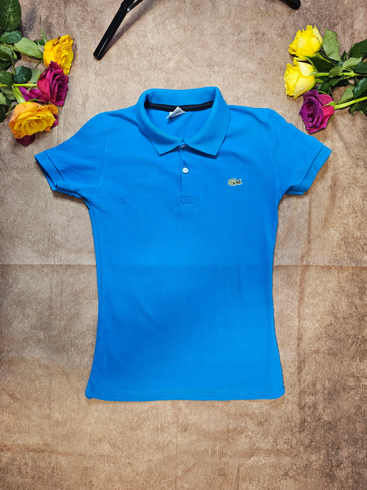 Lacoste Women’s Piqué Polo Shirt – Electric Blue (Size 34 / XS)