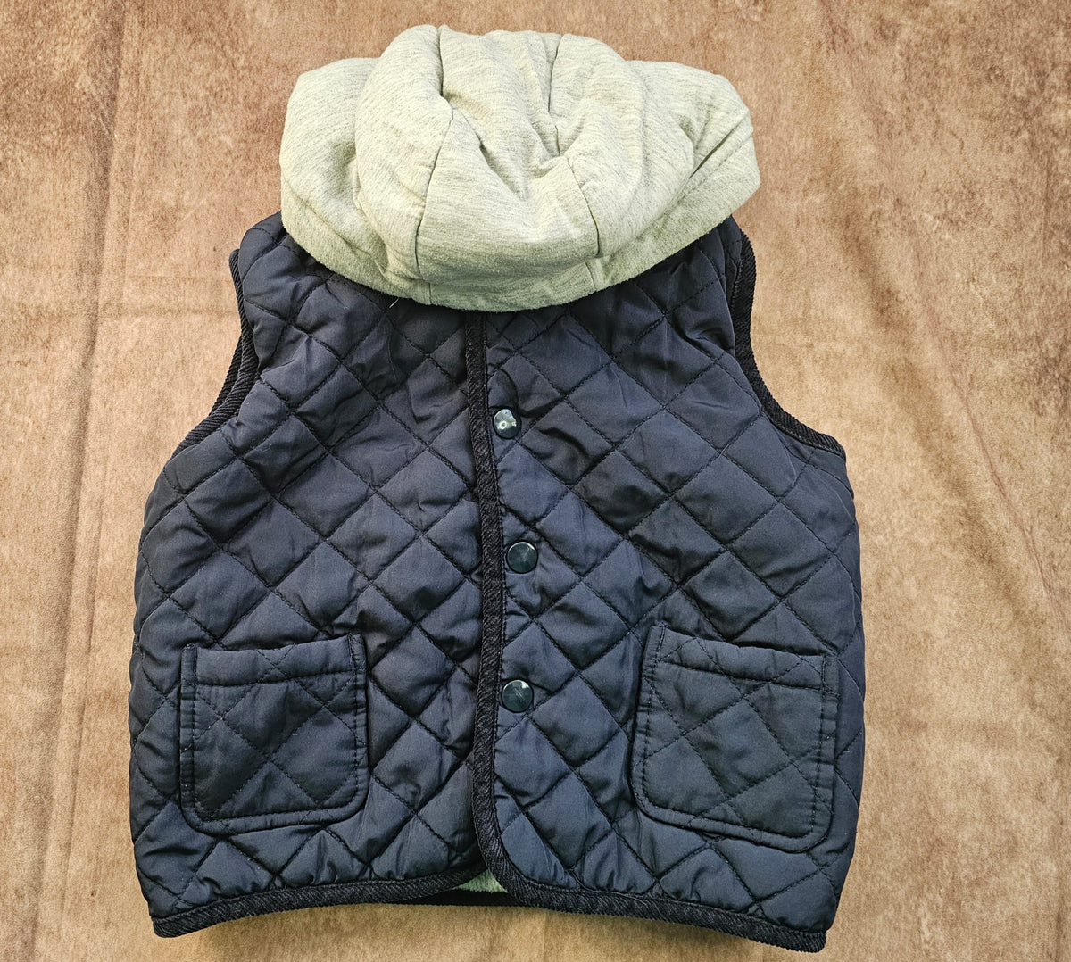Boys Navy Quilted Gilet with Hood – Size 18-24 Months | Pre-Loved