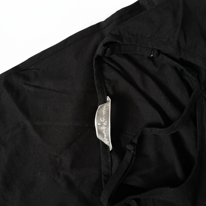 Black Slip – White BG Detail