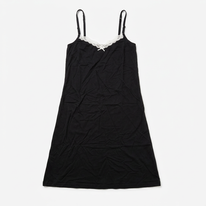 Black Slip – White BG Front