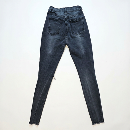 Dark Wash Jeans White BG – 2